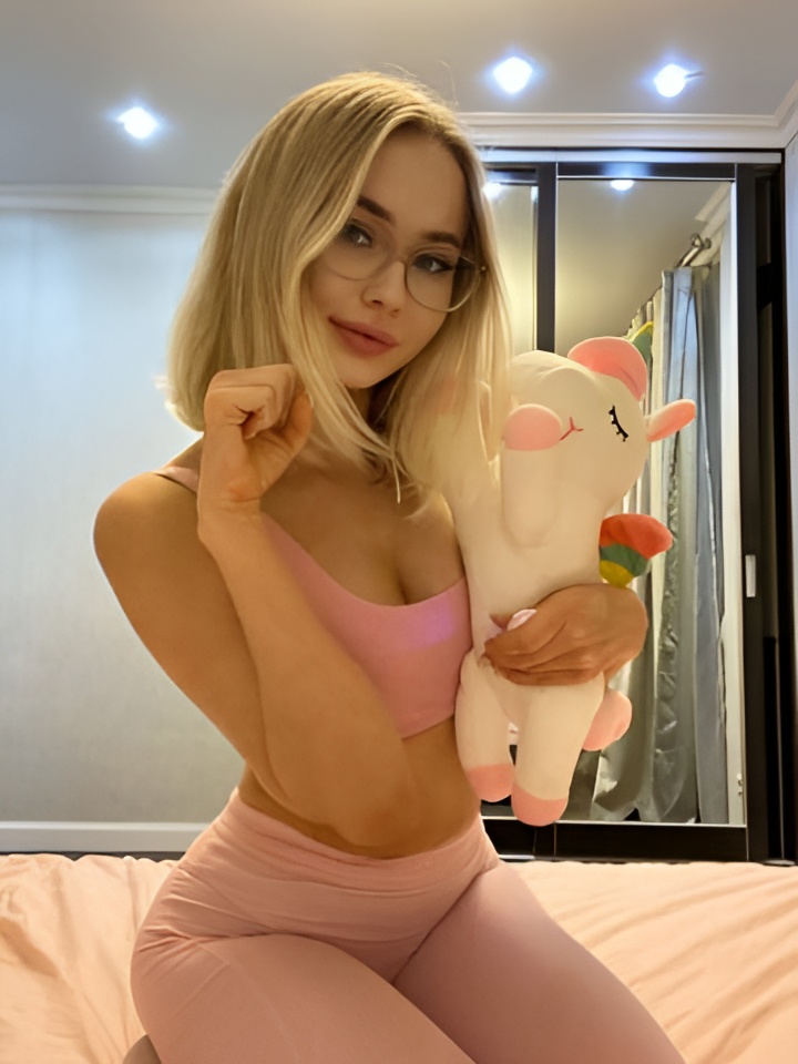 Диана привлекальеная девушка из Биробиджан цена от 10000 руб