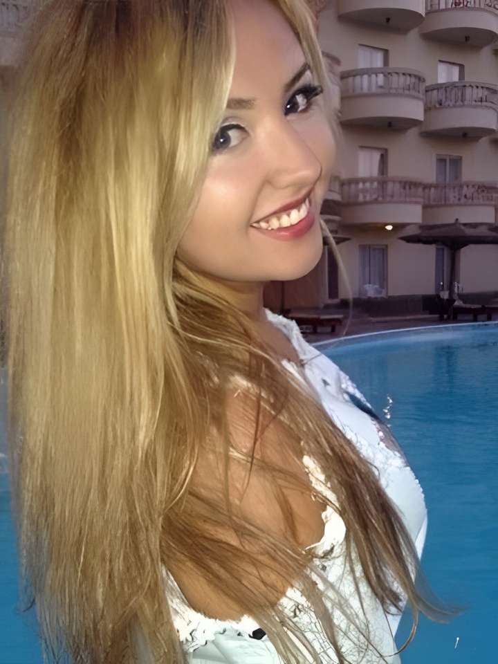 Елизавета привлекальеная девушка из Биробиджан цена от 1500 руб