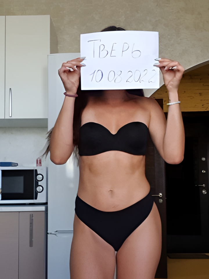 Лорета привлекальеная девушка из Биробиджан цена от 2500 руб