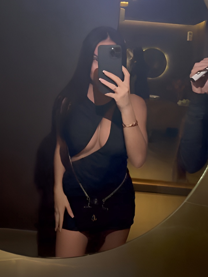 Слава привлекальеная девушка из Биробиджан цена от 5000 руб