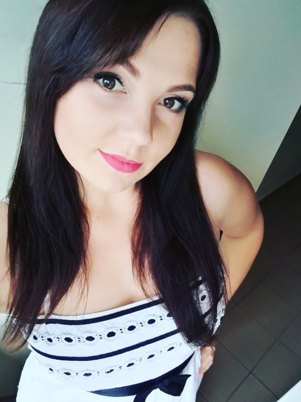 Анна привлекательная девушка из Биробиджан цена от 3000 руб