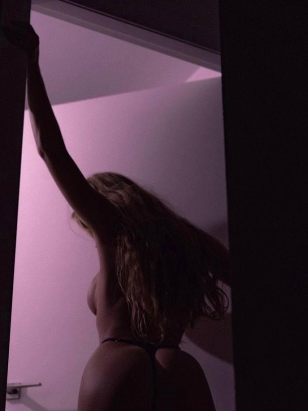 Рената привлекательная девушка из Биробиджан цена от 6000 руб